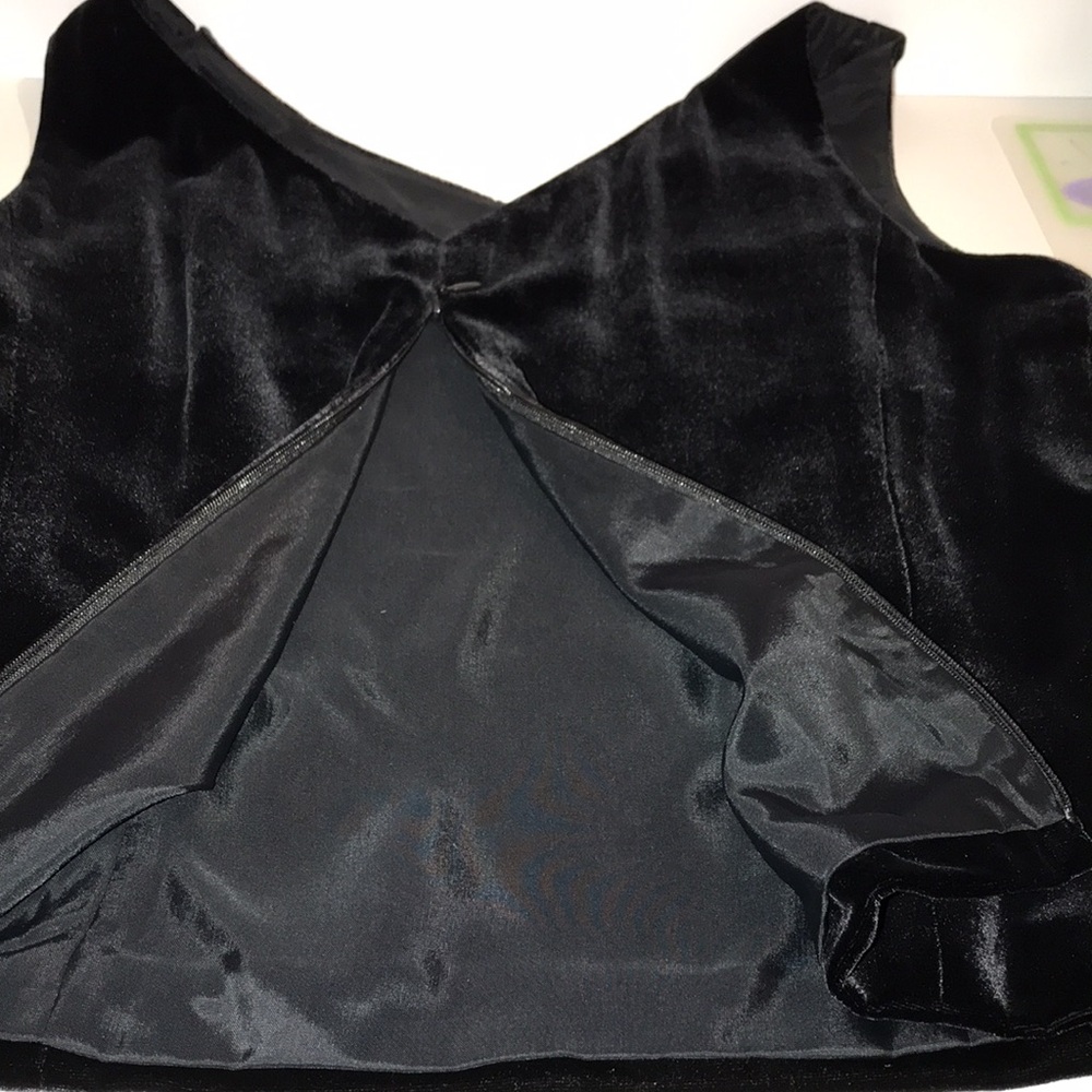 Vintage Anne Taylor black velvet sleeveless top size 6 NWT - Picture 11 of 12